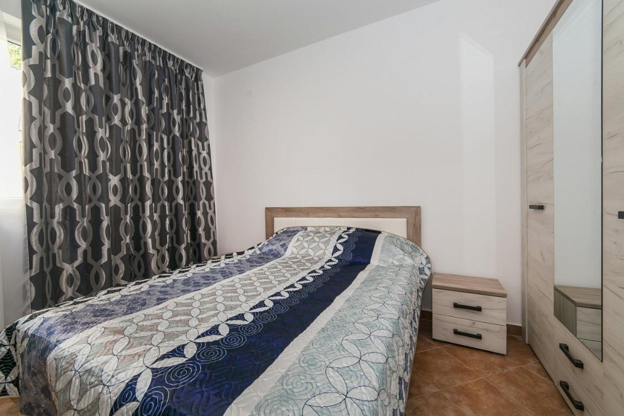 Villa Angel Kamenari Kültér fotó